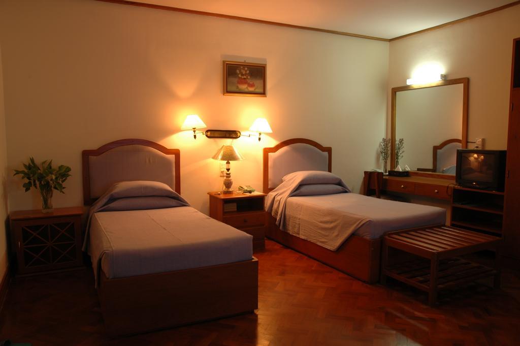 Emerald Land Hotel Mandalay Quarto foto